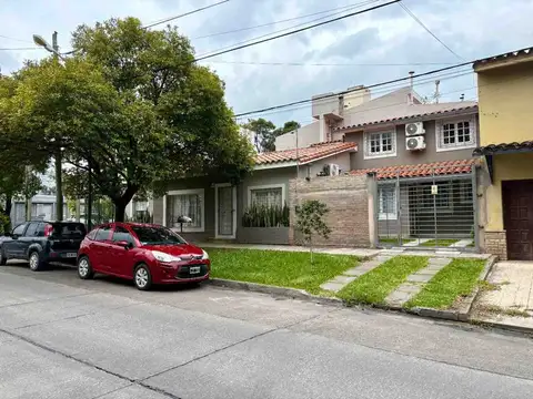 Casa en Venta en Barrio Tres Cerritos, USD 210.000