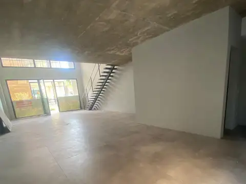 Local en Alquiler en Bella Vista, USD 2.200