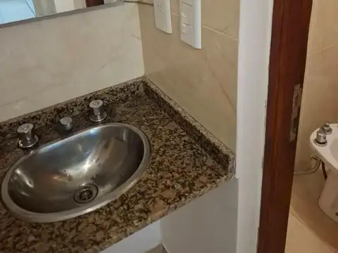 Departamento en Alquiler en Zona Centro, $ 320.000