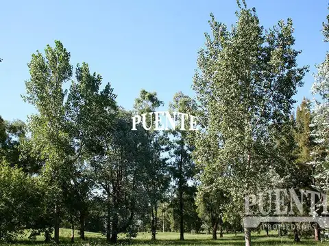 Lote doble en Saint Thomas Oeste (1600 m2)