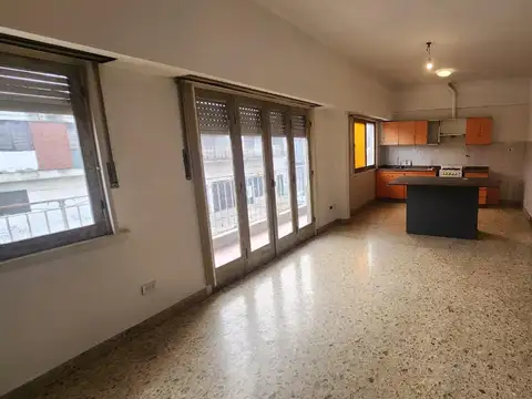 Depto Tipo Casa 4 ambientes con 1 baño