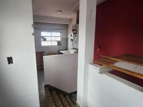 Depto Tipo Casa en Alquiler de 4 ambientes