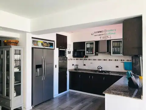 Casa en Venta de 5 dormitorios