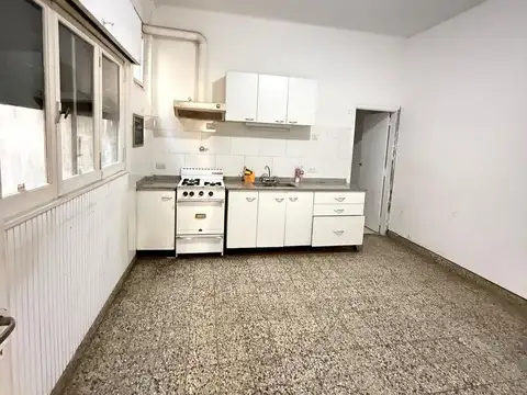 Depto Tipo Casa en Venta 26 años