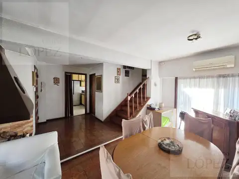 VENTA Dúplex en Olivos Golf - 4amb con patio. APTA CRÉDITO.