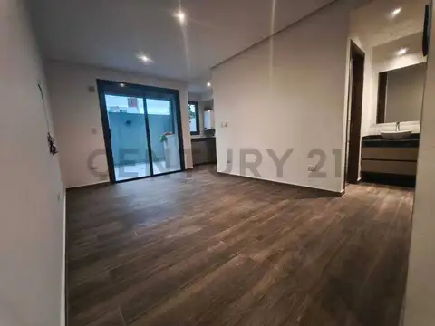 ALQUILER DEPTO BARRIO JUNIORS 1 DORMITORIO CON PATIO
