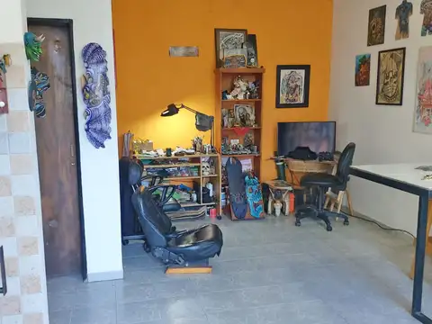 PH 2 AMBIENTES CON PATIO Y ESPACIO LAVADERO