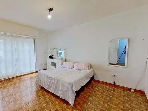 Depto Tipo Casa en Venta 56 años