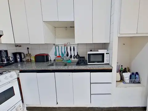 Depto Tipo Casa 6 ambientes con 2 baños