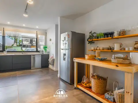 Casa en el excelente barrio Barrancas de San Benito