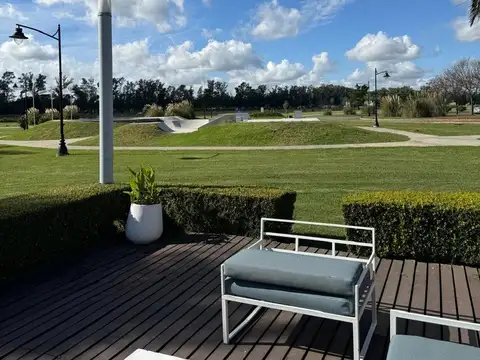 Lote en venta. Área 60, La Escondida. OPORTUNIDAD!