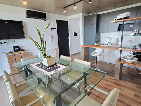 Departamento 2 ambientes de categoría en Venta en Martin Coronado