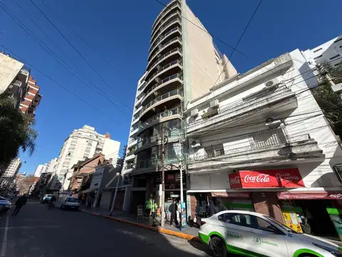 San Martin 800, Piso 6