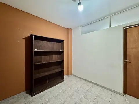 Departamento en Alquiler en Caseros, $ 700.000