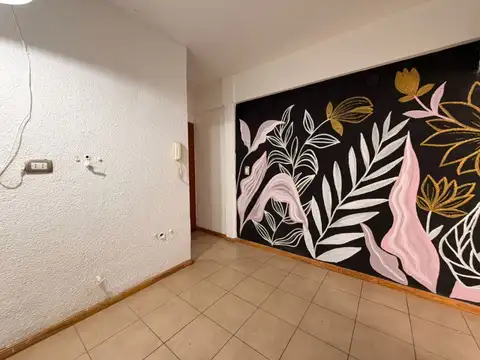 Espora 100, Piso 2