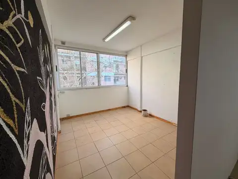Espora 100, Piso 2