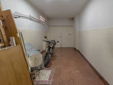 Depto Tipo Casa en Venta 61 años