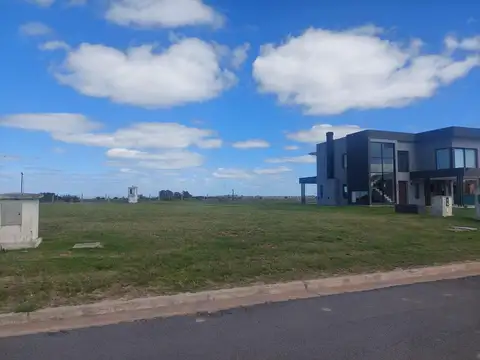 Terreno en Venta 20  mts Frente