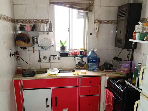 ALQUILER - 2 AMB- A UNA CUADRA DE LA UADE- SIN MUEBLES