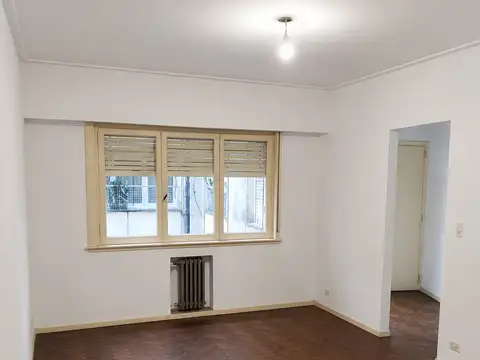 ALQUILER - 2 AMB- A UNA CUADRA DE LA UADE- SIN MUEBLES