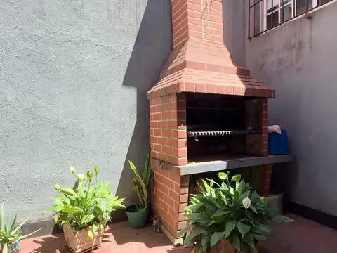 Depto Tipo Casa 4 ambientes con 1 baño