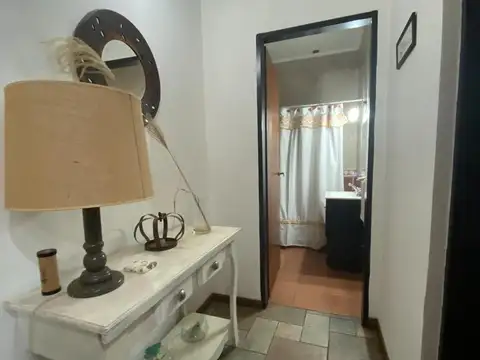 Casa 5 ambientes con 4 baños