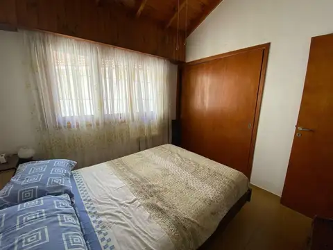 Depto Tipo Casa en Venta 40 años