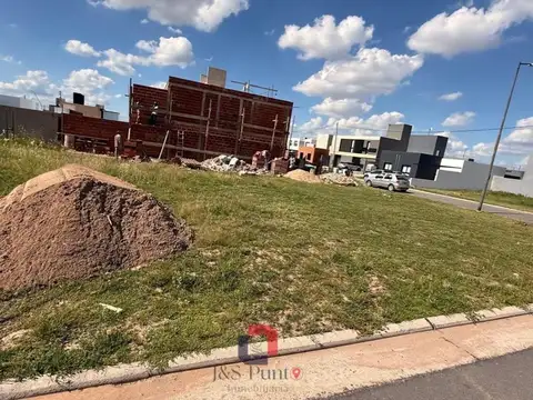 Terreno en Venta de 268,0 m2