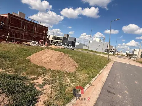 Terreno en Venta de 268,0 m2