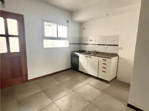 Departamento en Venta en Luis Guillon, USD 89.000