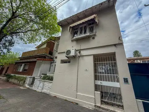 Ph en Alquiler 2 plantas 3 ambientes con toilette