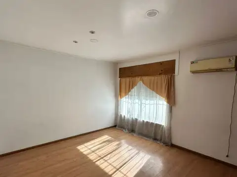 Departamento - Alquiler - Argentina, La Matanza - JUAN MANUEL DE ROSAS 13449