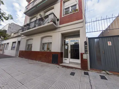 Manuel Porcel de Peralta al 900