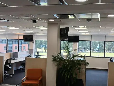 Oficina Monoambiente con 2 baños