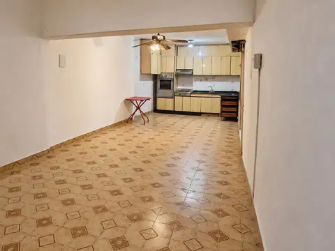 Depto Tipo Casa en Venta de 2 ambientes