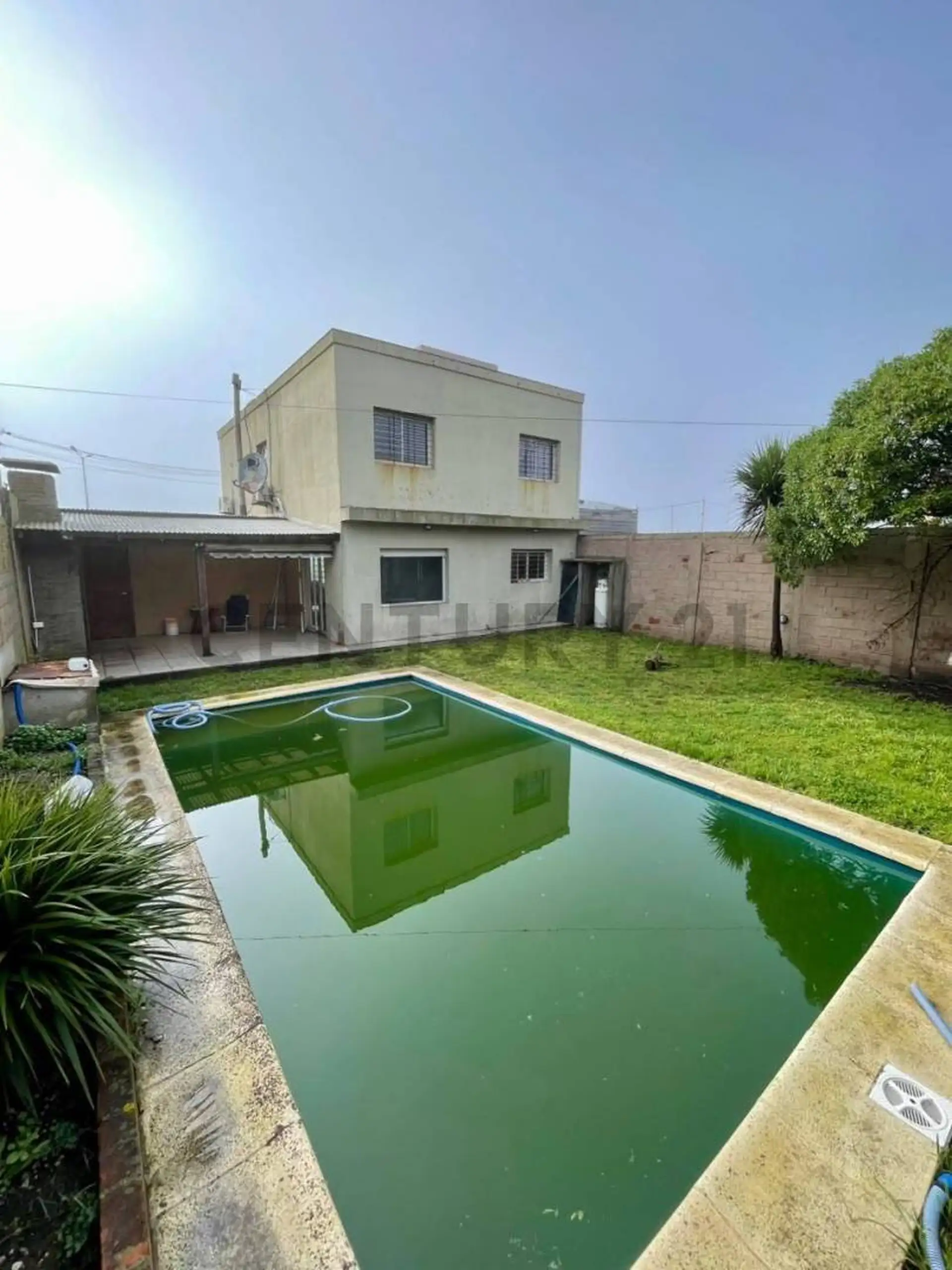 Casa 4 ambientes c/pileta frente al mar, Feliz U. Camet