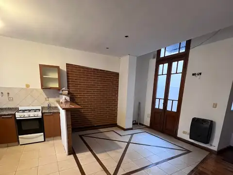 Casa en Alquiler en Villa del Parque, $ 2.000.000