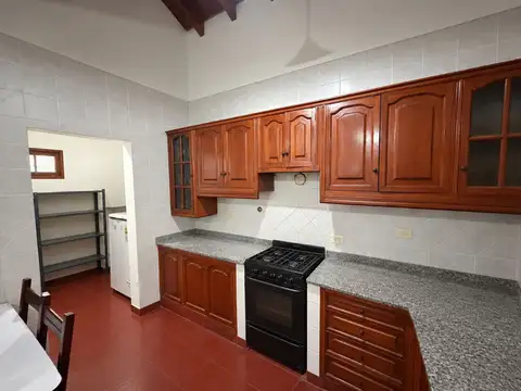 Casa en Venta con 1 cochera