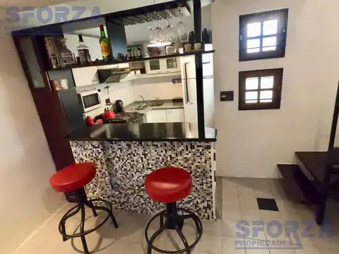 Depto Tipo Casa en Venta con 1 cocheras