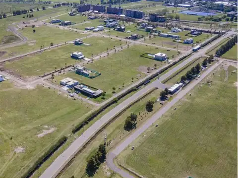 Terreno en Venta de 830,0 m2