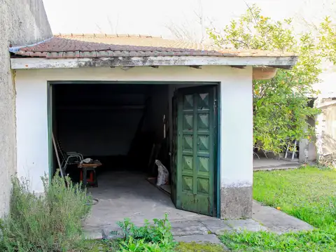 Casa en Venta en Ezeiza con parque