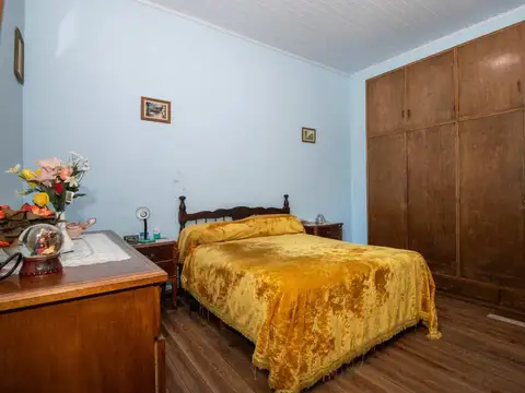 Juan de Dios Peza 2300
