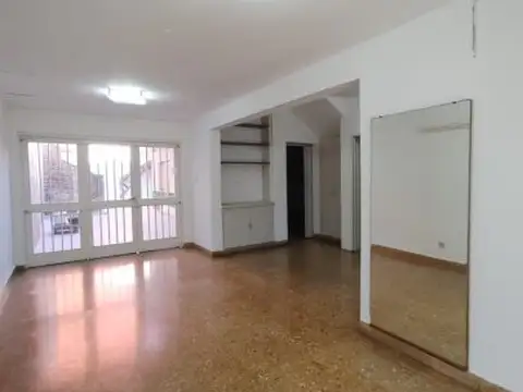 Casa en Alquiler en Luis Agote, $ 1.000.000