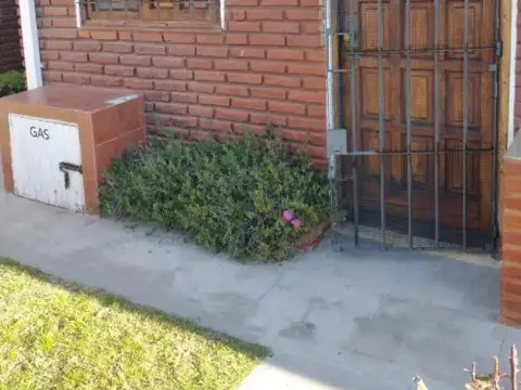 Depto Tipo Casa en Venta de 2 ambientes