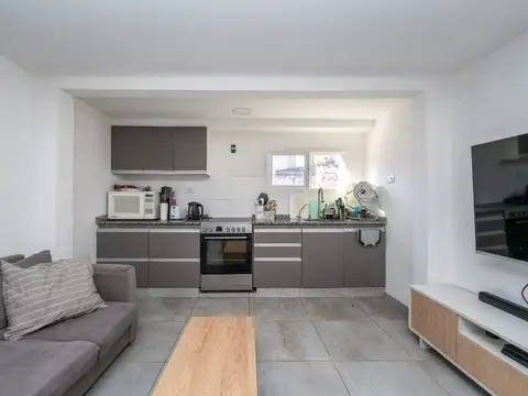 Depto Tipo Casa 2 ambientes con 1 baño