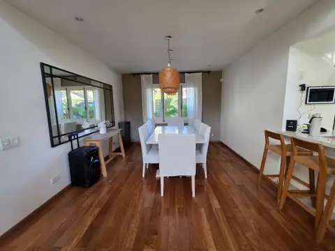 Casa en Venta en Don Torcuato, USD 315.000
