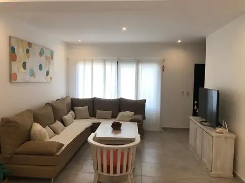 Casa En Spring Park Cod. 11200