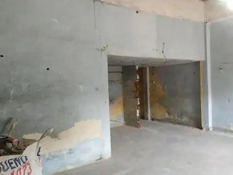 Galpon en Venta 10  mts Frente