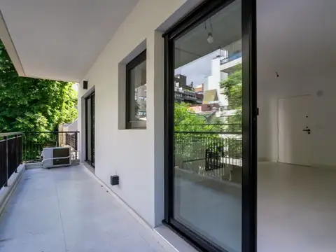 Venta Dos ambientes. Toilette y dormitorio en suite. Balcón-Caballito