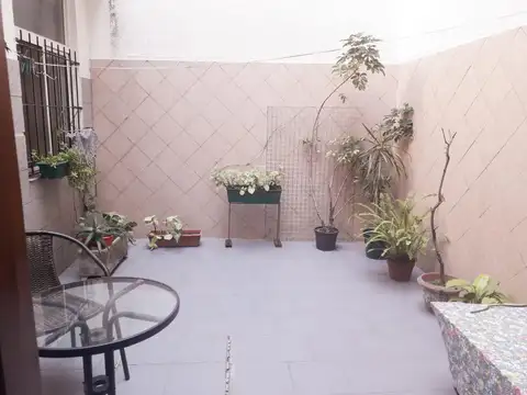 Depto Tipo Casa 3 ambientes con 1 baño